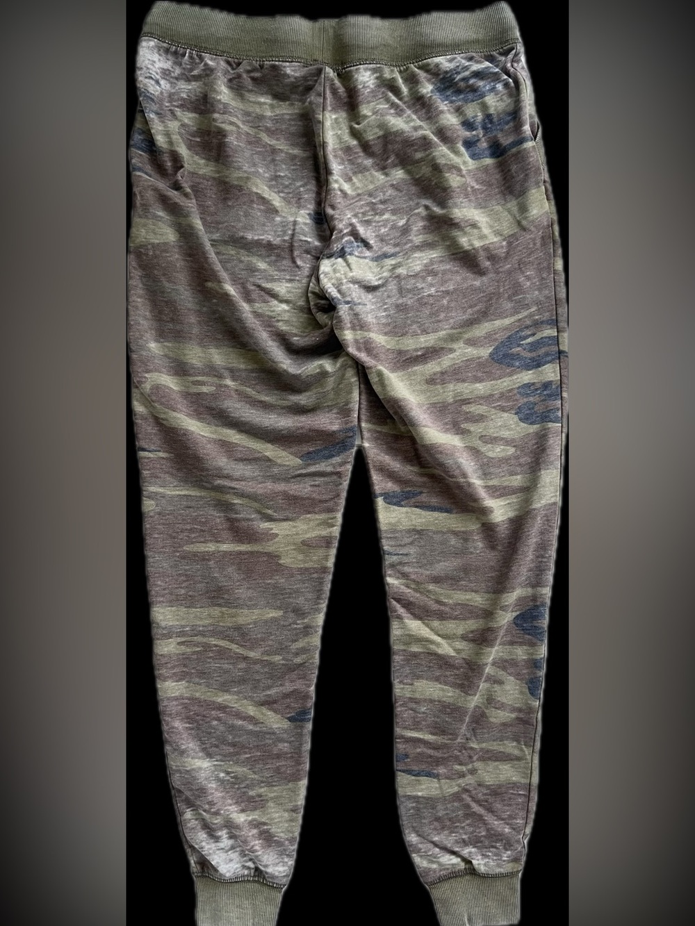 Z Supply Lightweight Distressed Camo Jogger Pants Drawstring Waist Size S - Picture 4 of 4